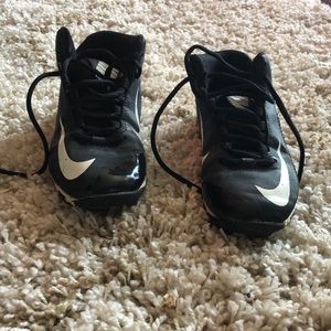 Nike cleats for kids